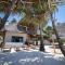 Beachfront Villa Hideaway ZanzibarHouses - 吉汶瓦
