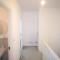 Deluxe 5 bedroom house in Harrow, Parking, Sleeps 8, 30mins to Central London - Hatch End