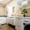 Central Cozy 3BD-2BATH Apartment