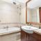 StoneTree - Luxurious 2 BR Apartment in Palm Jumeirah - Dubai