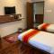 Redstone Regency Hotel