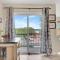 Pool and Dock Access Lakefront Hot Springs Condo! - 温泉城