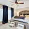 Pool and Dock Access Lakefront Hot Springs Condo! - 温泉城