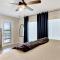 Pool and Dock Access Lakefront Hot Springs Condo! - 温泉城