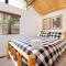 Tomeny Cabin- Relaxing Resort Chalet w/ Foosball - Big Bear Lake