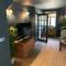 Chichester Retreat with Large Private Mature Garden