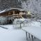 The Cloud House Hampton - Rustic Alpine Retreat - Lowther