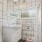 4 Bedroom Lovely Home In Sjællands Odde - Yderby