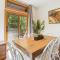 Beautifully Decorated Upscale Two bedroom HRE1
