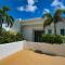 Oceanfront 5-Stars Starfish Villa, Dawn Beach, Private Pool, Secured, Concierge - Oyster Pond