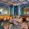 The Drayton Hotel Savannah, Curio Collection by Hilton