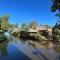 Plompeblad Guesthouse Giethoorn