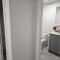 New built house, Stay in Style Guest Suite, 2bedroom, 2bed, 2bath
