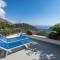 Villa Marinella close to the sea with private pool