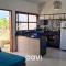Casa Tropical Com Piscina por Quarto à Vista