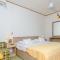 Apartments and Rooms Darinka