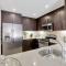5 Heart of Santa Monica apartment
