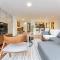 Parques Condesa Apartments by VH - 墨西哥城