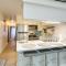 Charming Condo on Lake Erie with Community Pool - Sand Beach