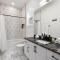Luxurious 4bd home sleeps 12 minutes to downtown with parking - 纳什维尔