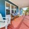 Hillsboro Hideaway with Private Hot Tub and Bunkhouse!
