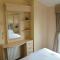 Golden Sands: Granada GS 6 Berth, Central Heated, Large veranda, Access to the beach