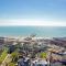 BOURNECOAST: 3 BED-SEA VIEWS/BALCONY/GARDEN-HB6314 - Southbourne