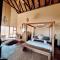 Tholo Private Game Lodge