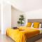 Beach, Ocean view & Bright House Ericeira - إيريسييرا