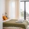 Beach, Ocean view & Bright House Ericeira - إيريسييرا