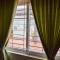 StayMazing-1,2 & 3 BHK AC Apartments in Hebbal-5mins to Manyata-30mins to Airport