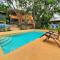 Casa Pura Vida Surf Hostel - Tamarindo Costa Rica