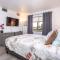 Bass & Sun Condominium 2/2 Bedroom