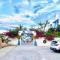 Santorini Villa Cam Ranh
