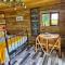 Little Swelle Cabin with awesome Sea views