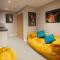 1 Castle Mews