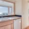 Agate Beach Oceanfront Suite B