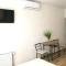 OSapart hotel in a complex Semycvit 2 - إلفيف