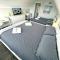 Hamilton Chic Retreat - Comfy Beds - Garden - Pool - Hamilton