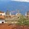 Entremontes