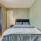 Humble home with free breakfast offered if requested! - Chicopee