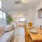 Spacious 6-Bedroom House with Parking in Bridgwater Ideal for Contractors & Group Stays