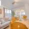 Spacious 6-Bedroom House with Parking in Bridgwater Ideal for Contractors & Group Stays