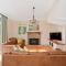 Apollo Bay Oceanview Mountain Retreat, Pet Friendly, EV station, Fireplace