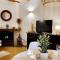 La Casita Denia, charming 2BR Townhouse with shared Pool, 1km to Beach