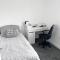 Luxury 2-Bed Apartment Lindley Huddersfield