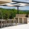 Modern villa Venta with jacuzzi and pool in Buje