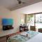 StayVista at Sapphire Sands with Pvt Pool & Jacuzzi