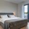 Modern villa Omnia with pool and grill in Pula