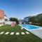Villa Mediterranea with pool and grill in Umag - 乌马格